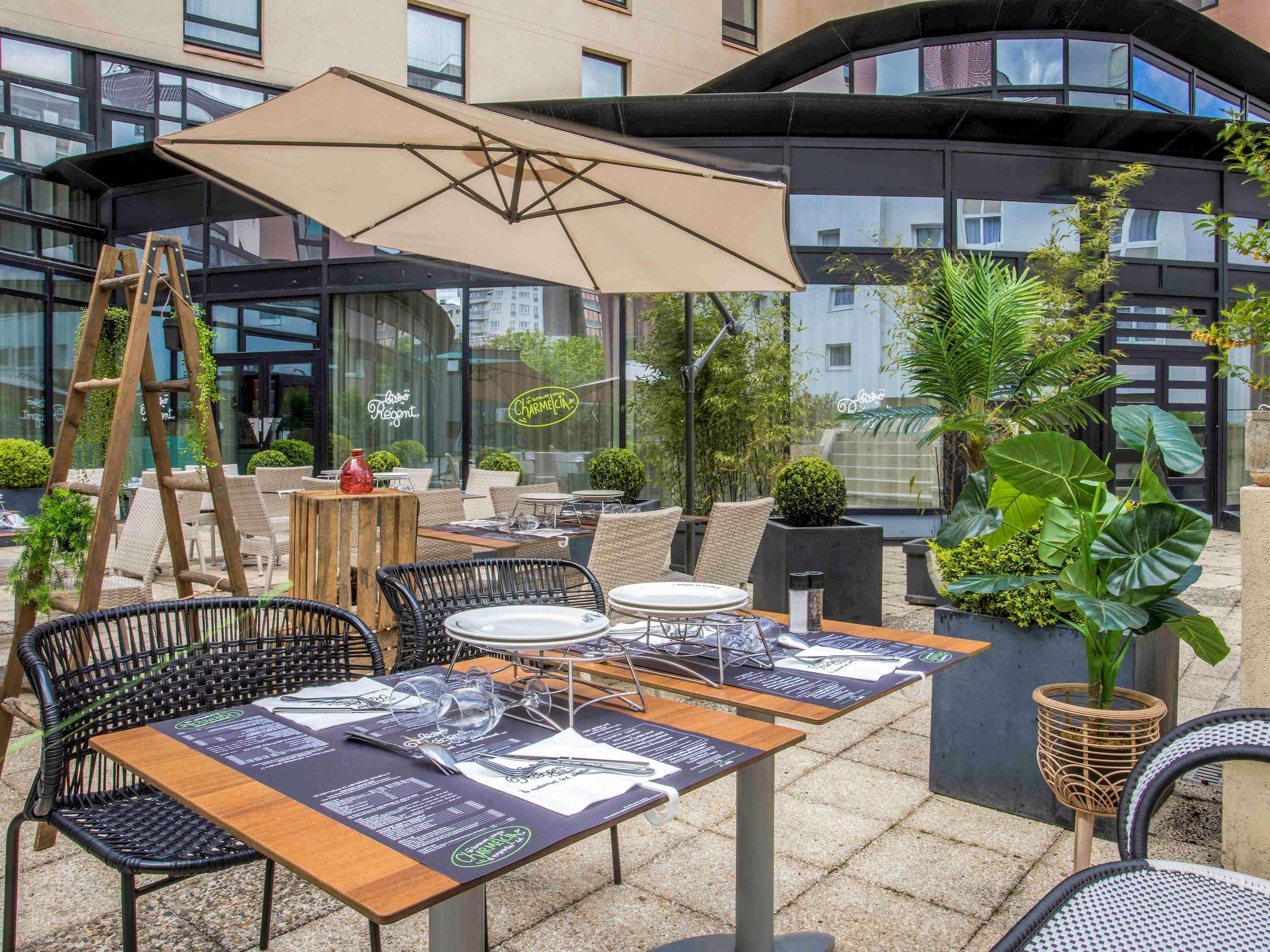 Hotel ibis Styles Evry Cathédrale Courcouronnes Exterior foto